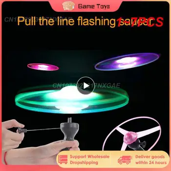 1~7PCS זוהר למשוך חוט מעופפת צעצועים לילדים חיצוני מסתובב מעופפת צעצוע אור LED פלאש UFO עף ילדים למידה מוקדמת